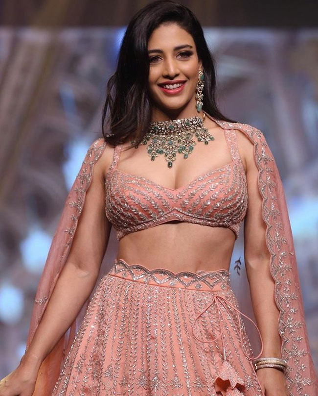 Colorful Looks Of Daksha Nagarkar